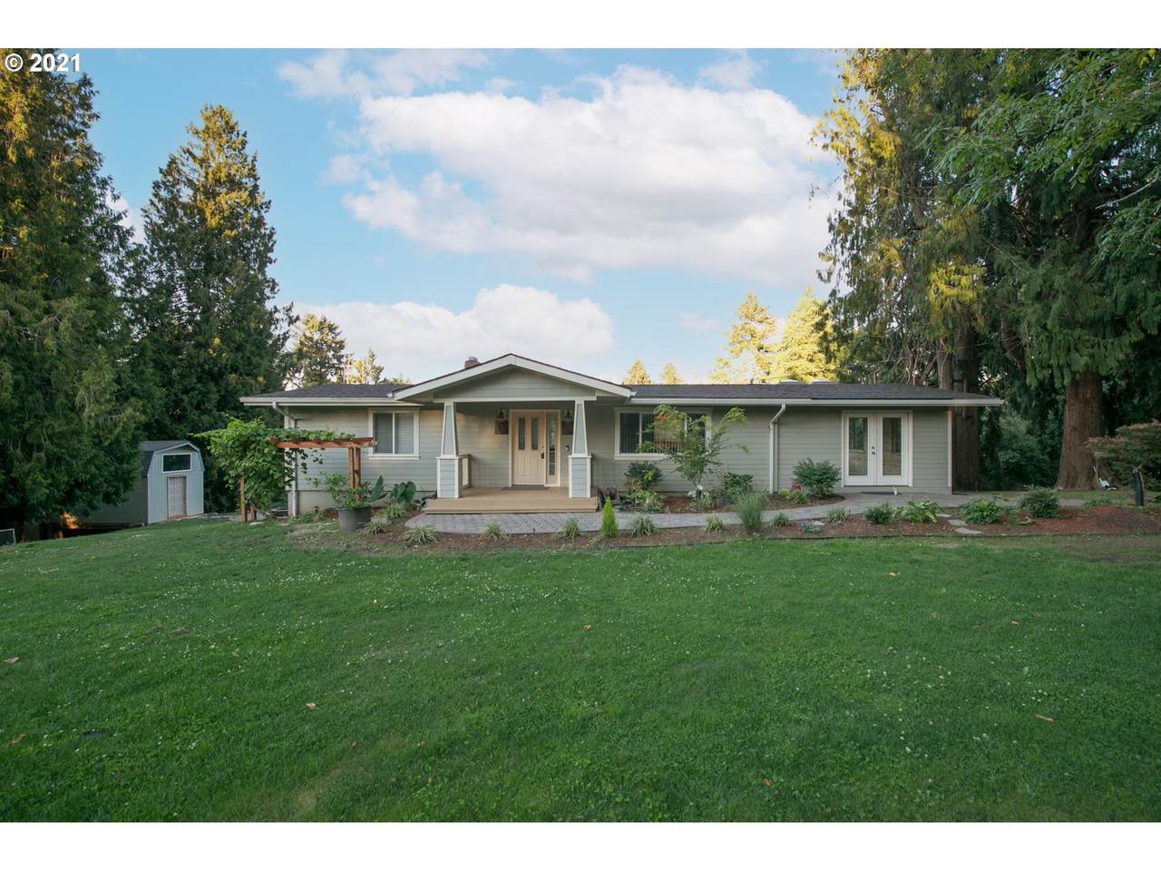 1220 201ST Ave - Photo 1
