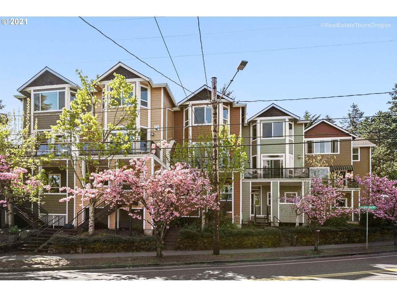 6518 Capitol Hwy - Photo 1