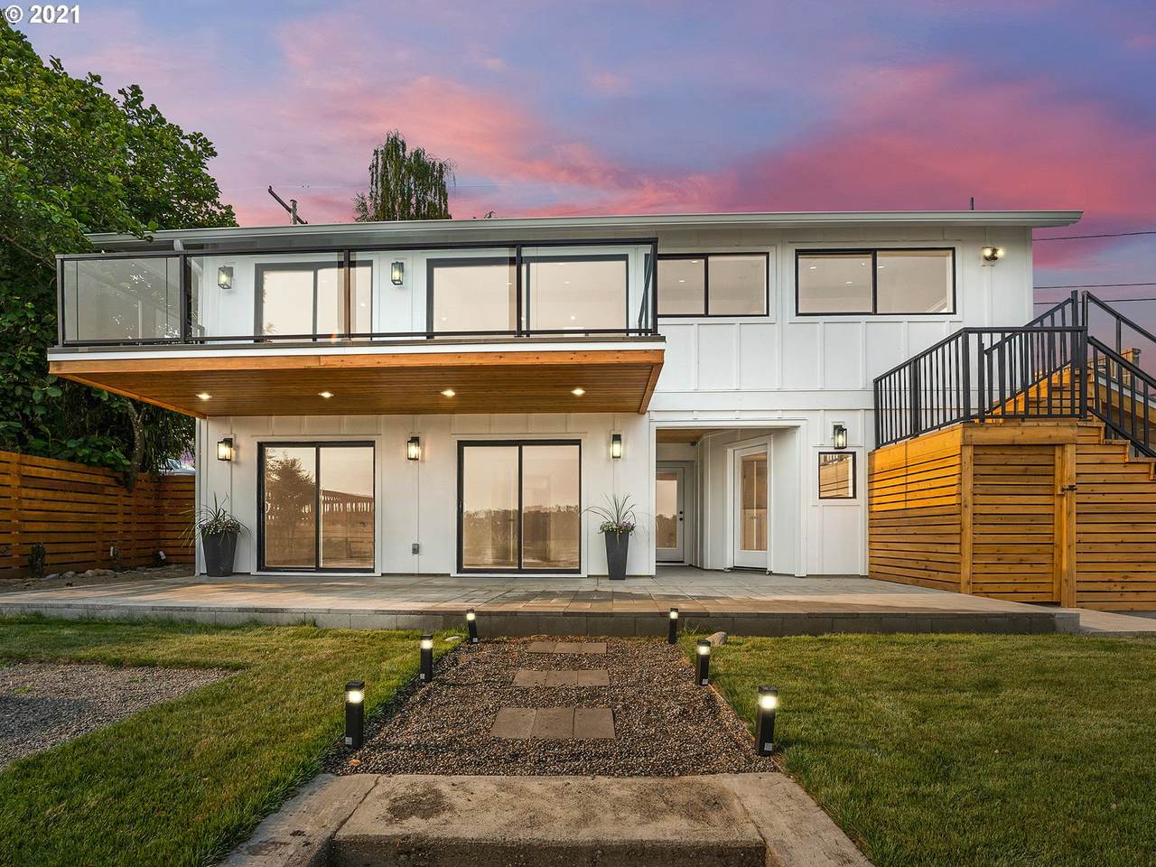 13531 Marine Dr - Photo 1