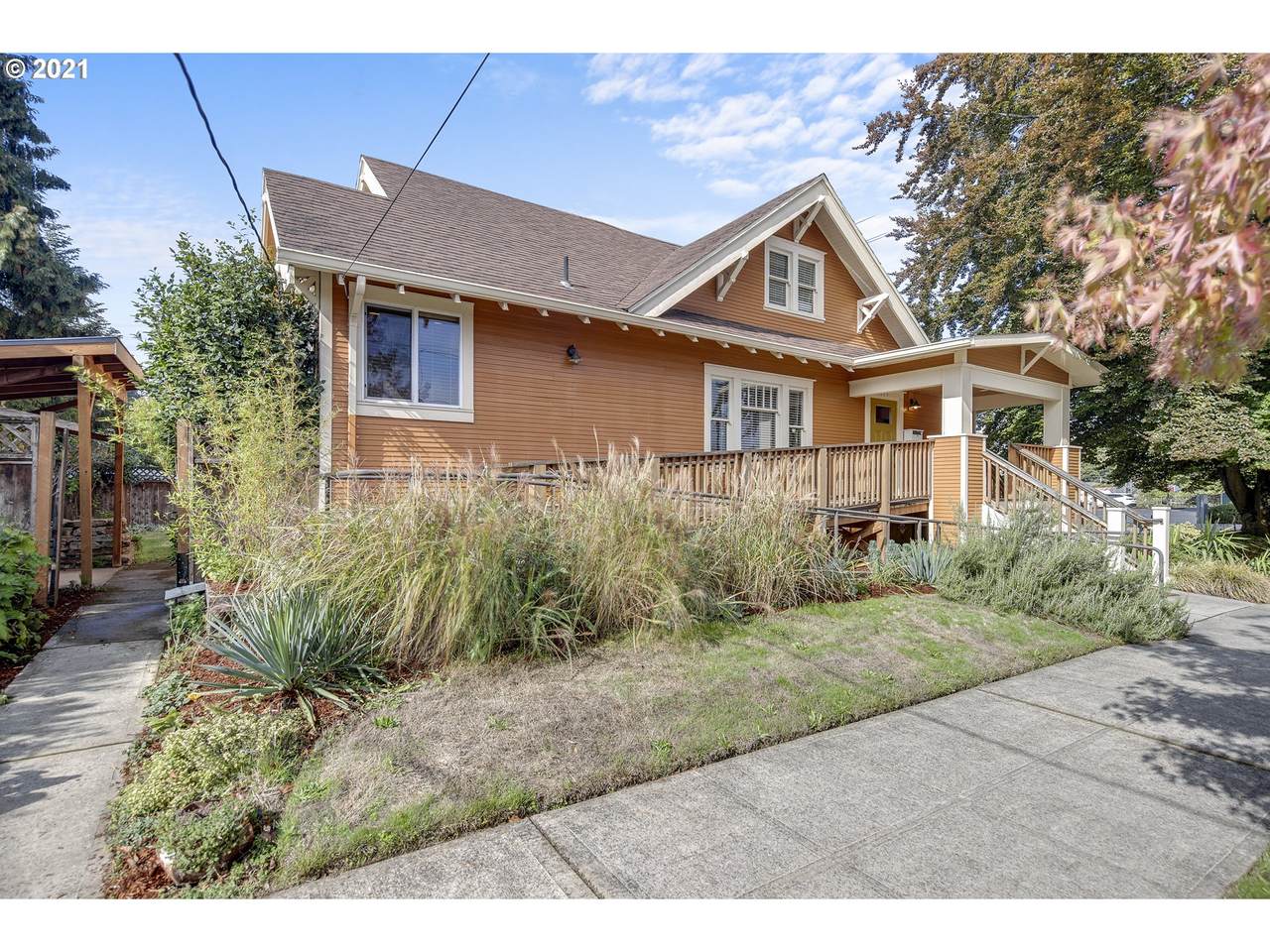 7415 Oatman Ave - Photo 1