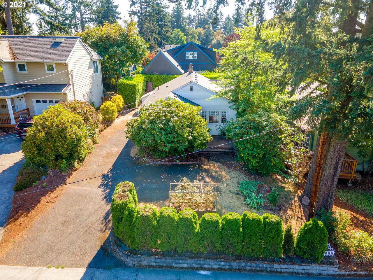 7242 Capitol Hwy - Photo 1