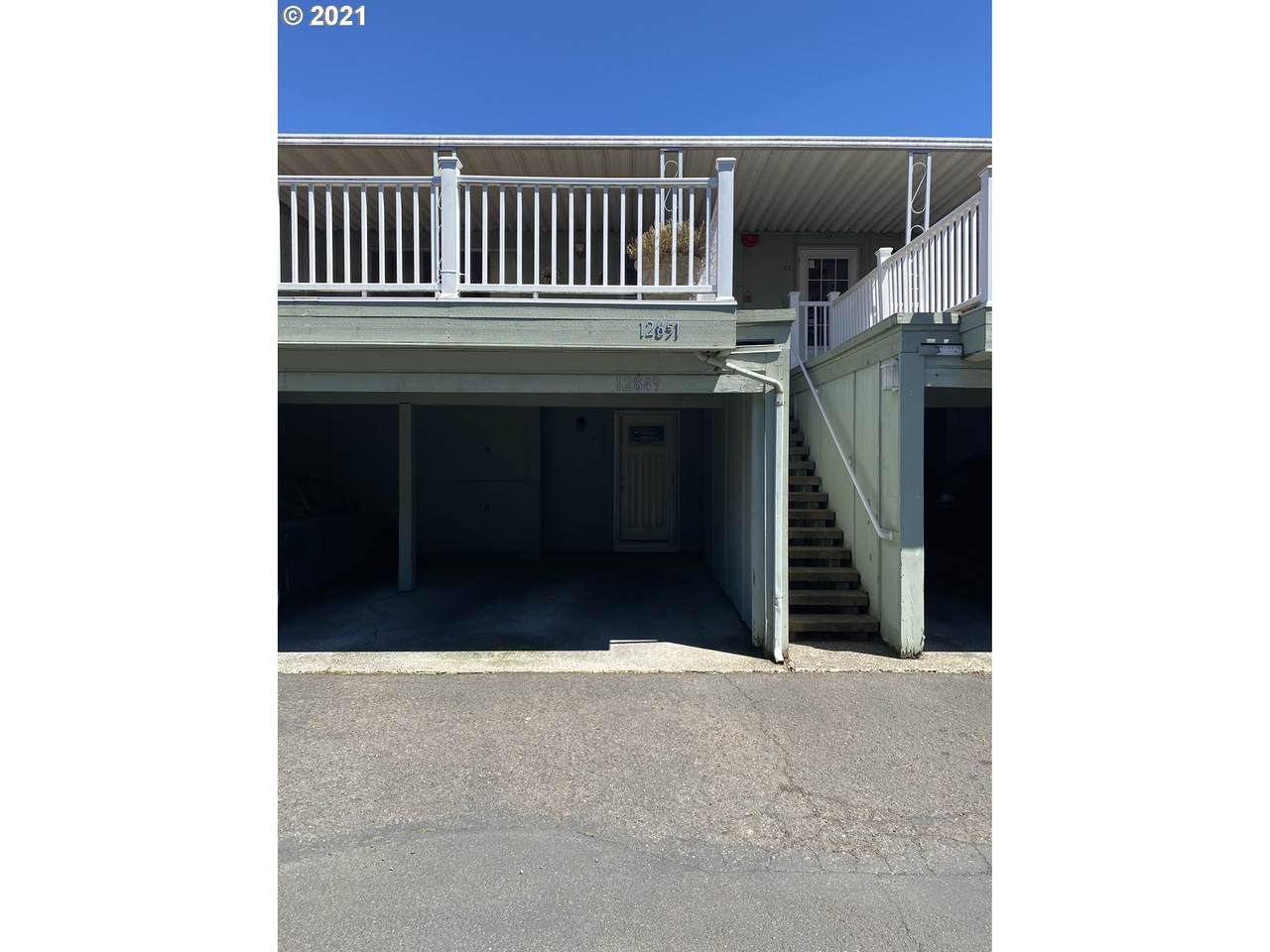 12851 Stark St - Photo 1
