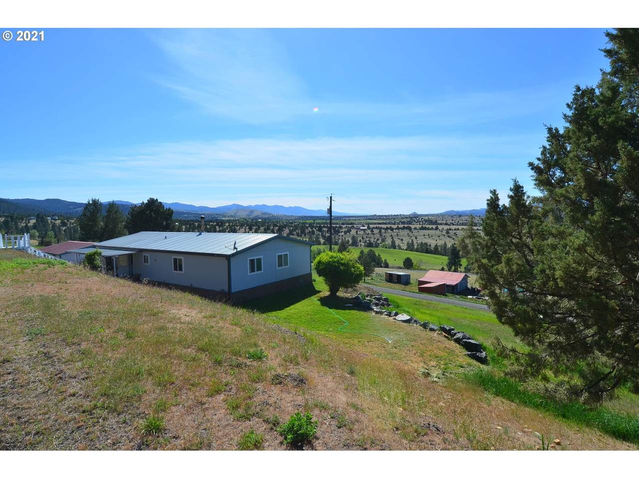 61694 Marysville Ln - Photo 1
