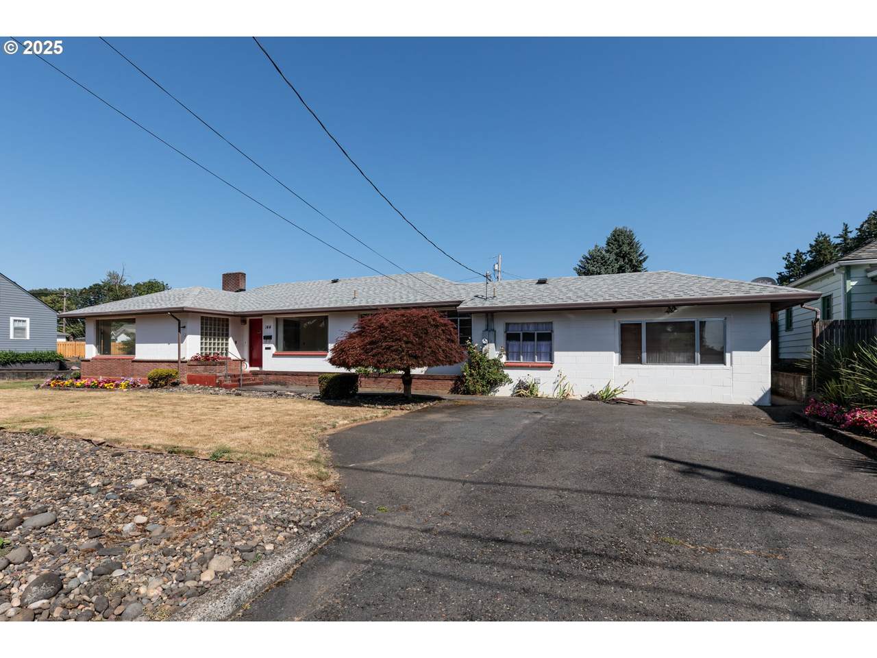 144 Park St - Photo 1