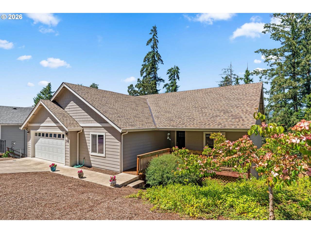 https://bt-photos.global.ssl.fastly.net/portland/1280_boomver_1_218761473-2.jpg