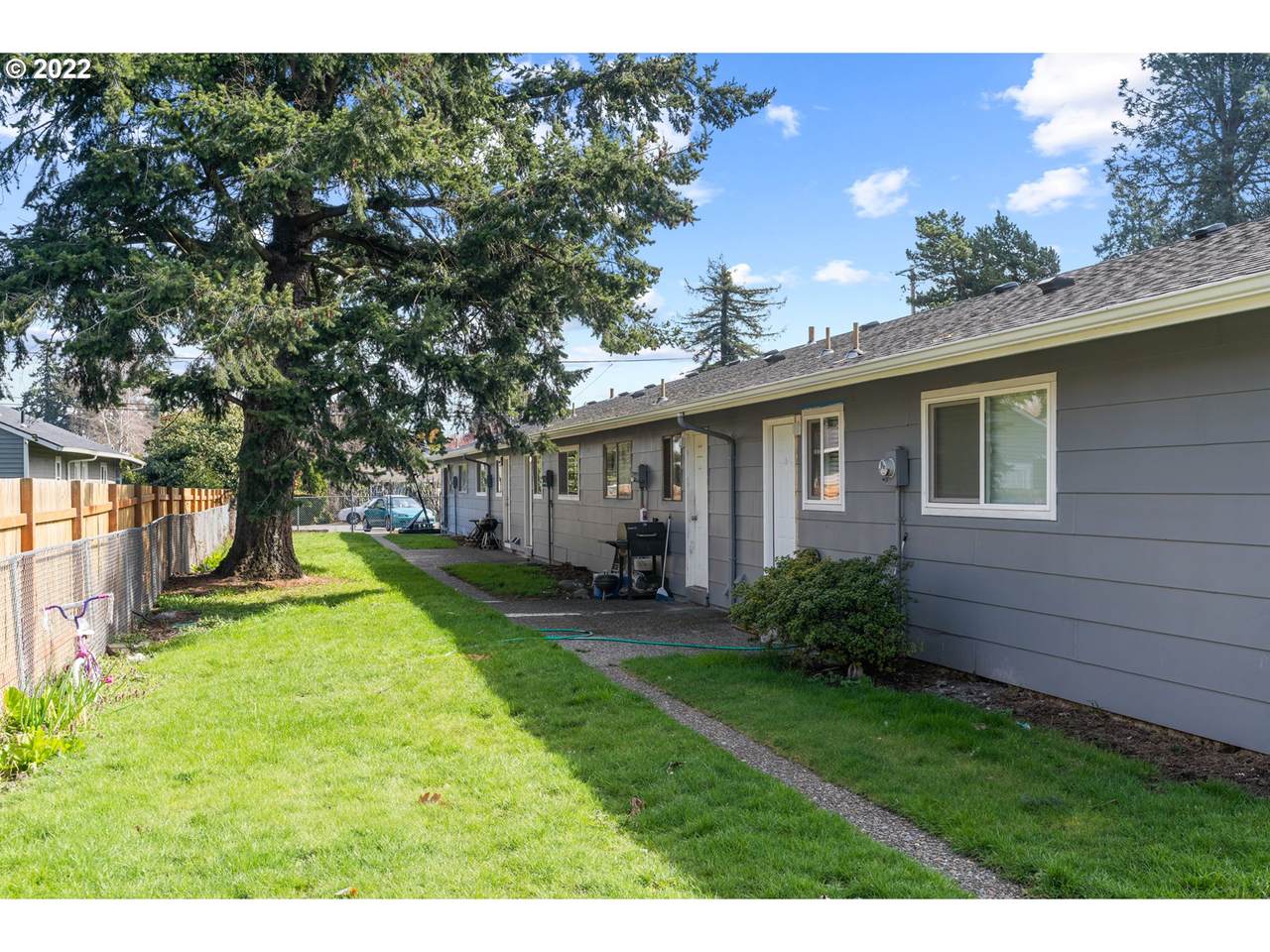 4751 99TH Ave - Photo 1