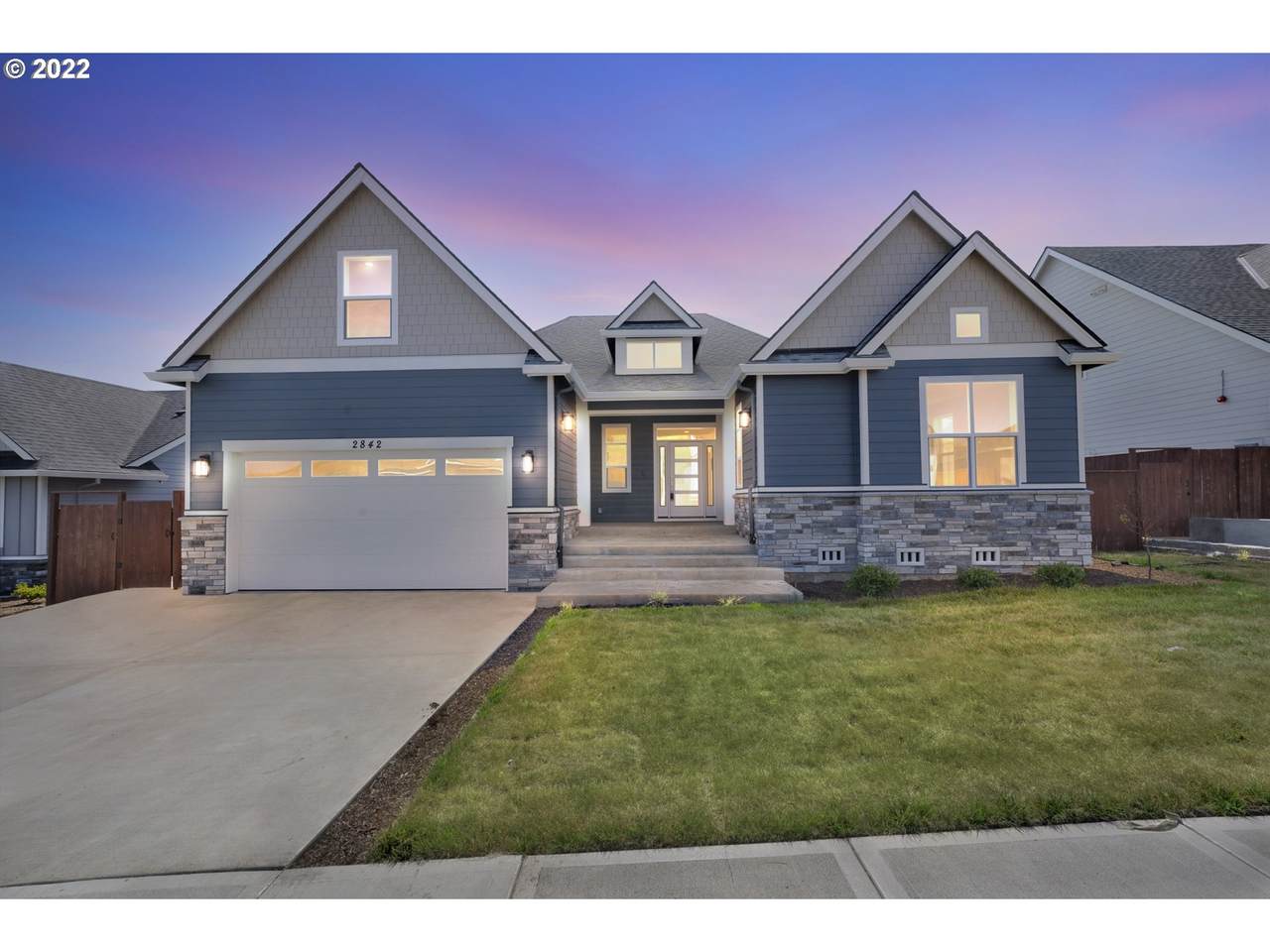 2842 Mt Ashland Ln - Photo 1