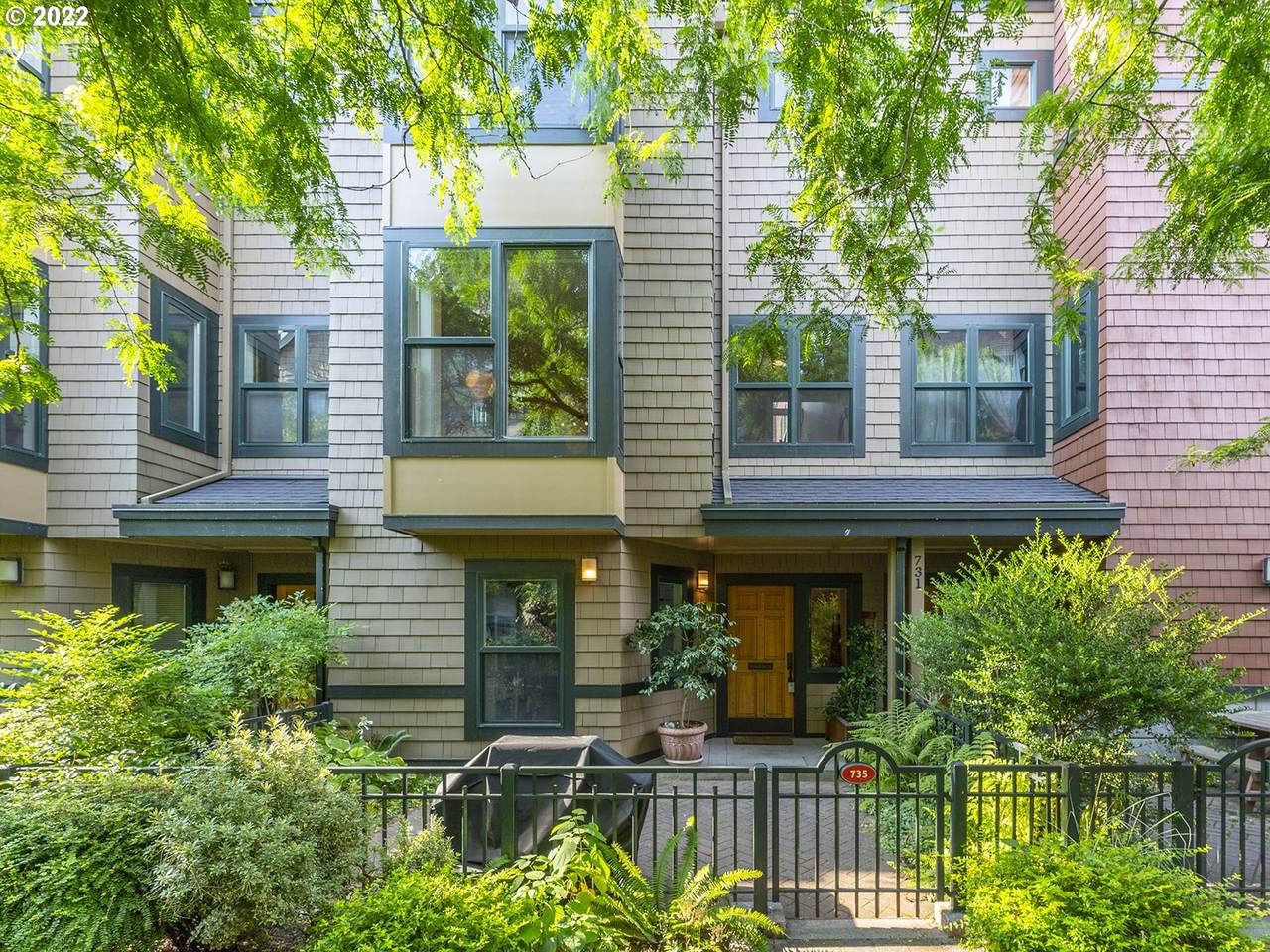 735 34TH Ave - Photo 1