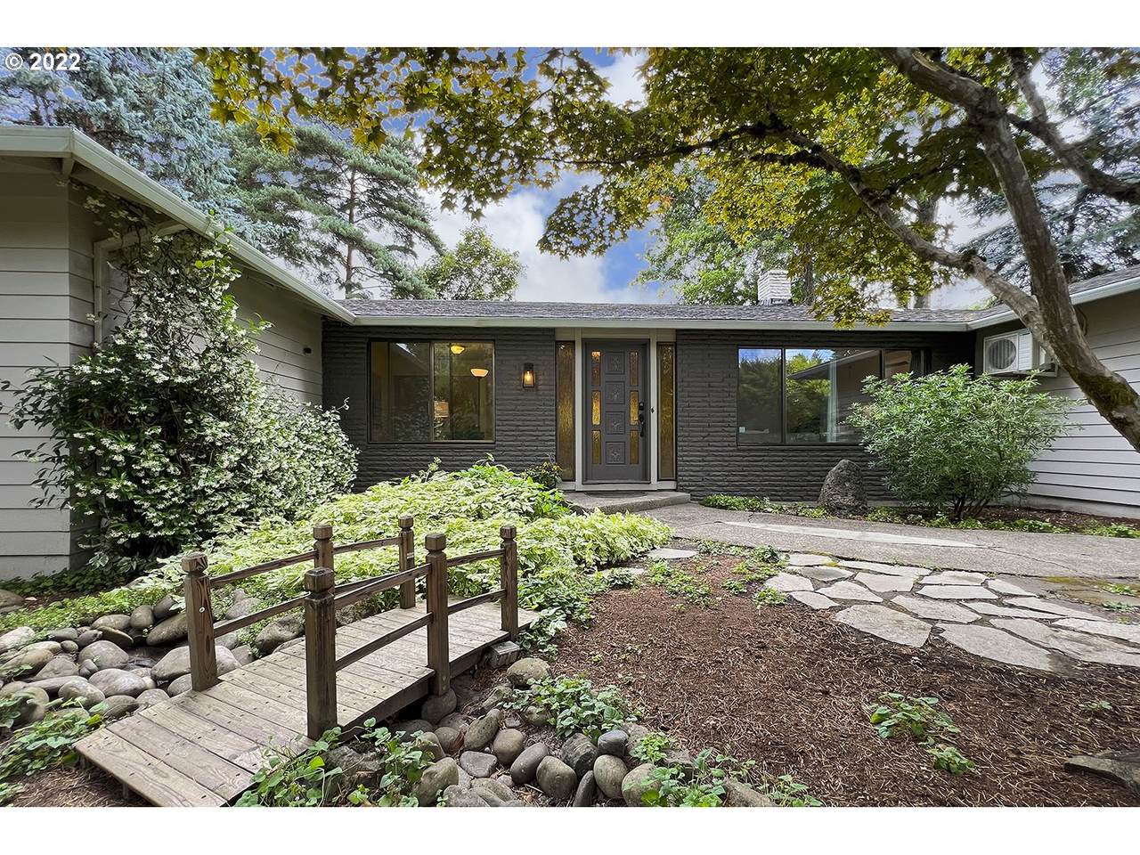 8995 Jamieson Rd - Photo 1