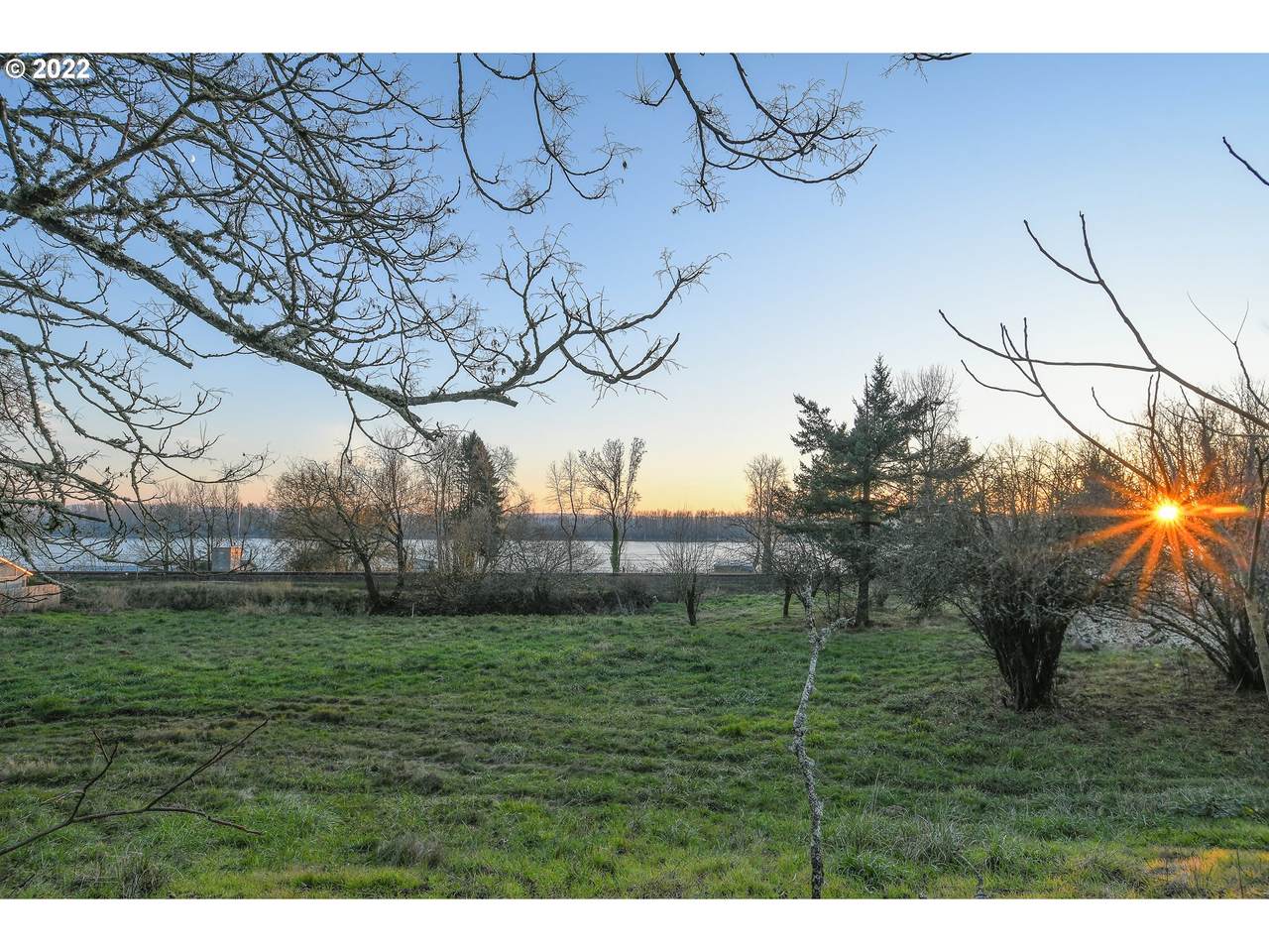 17005 Evergreen Hwy - Photo 1