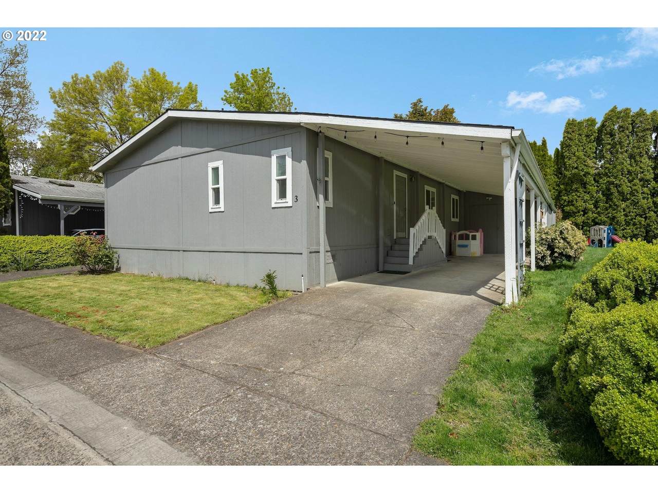 3300 Main St - Photo 1