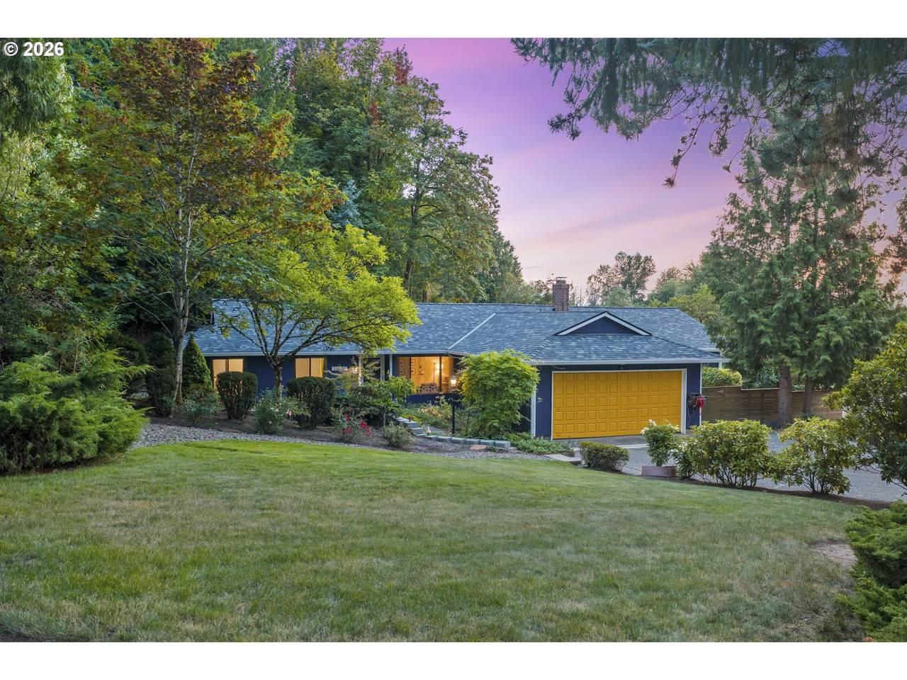 23520 Holladay Pl - Photo 1