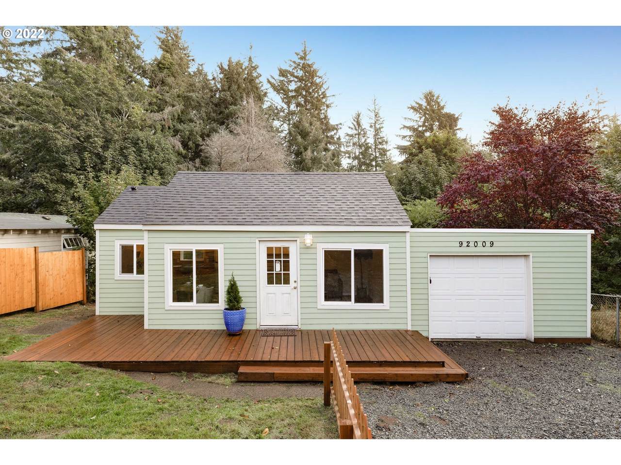 92009 Hwy 104 - Photo 1