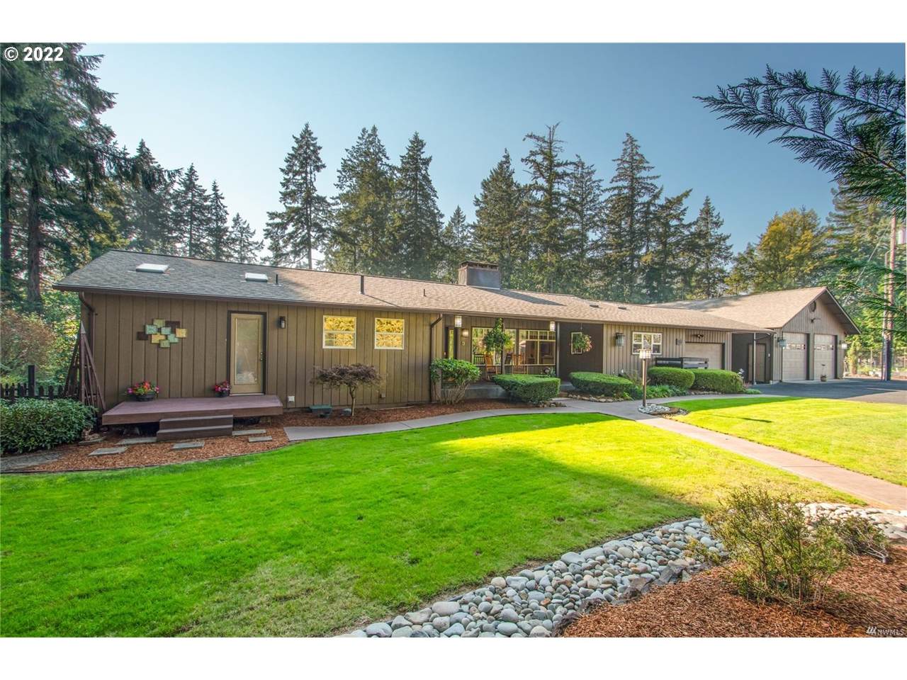 3144 Laurel Rd - Photo 1