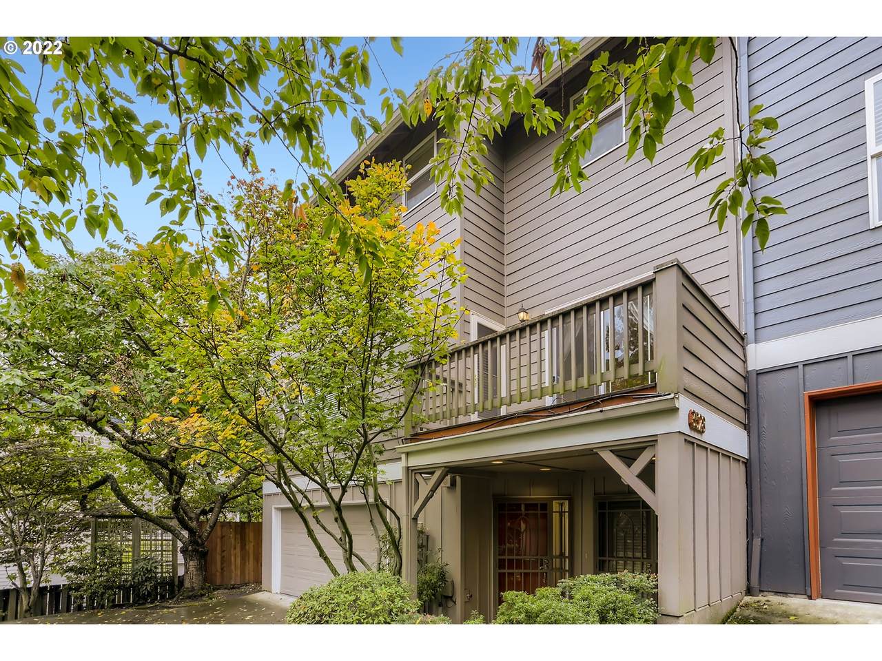 3528 Corbett Ave - Photo 1