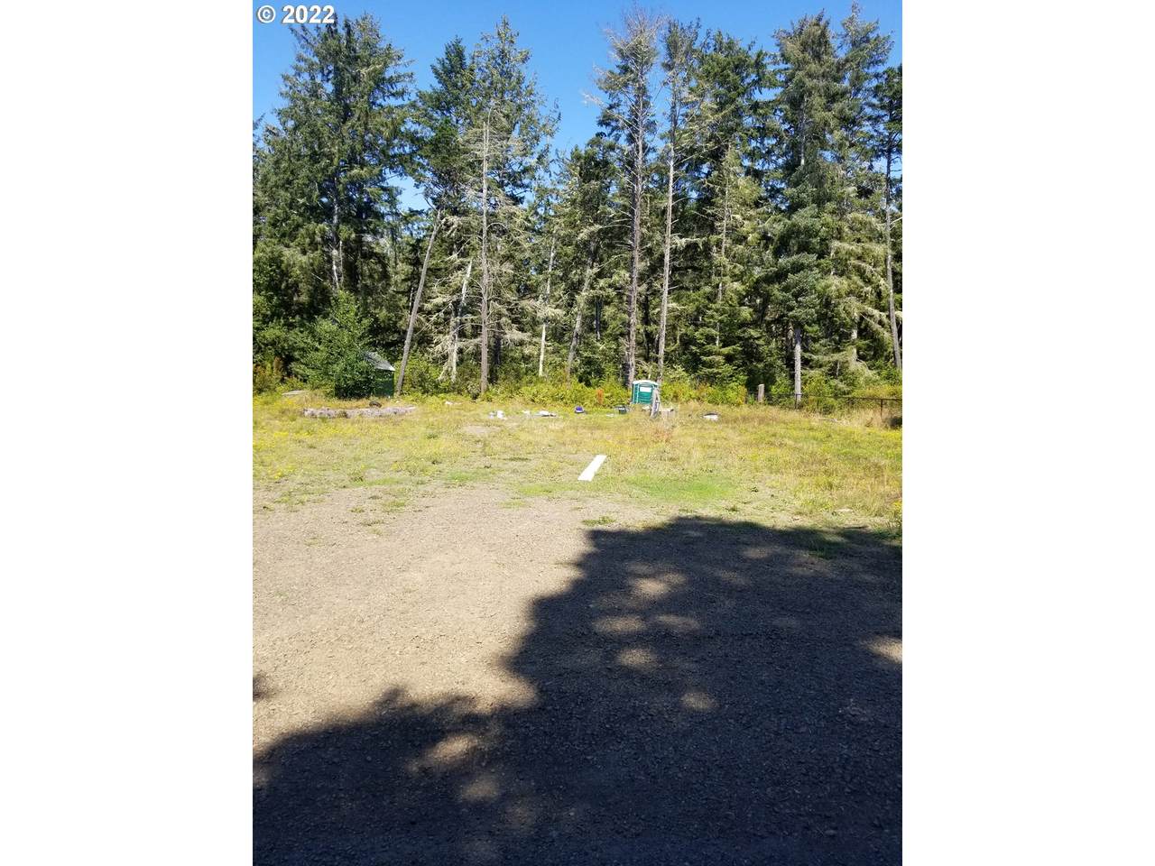 0 196th St - Photo 1