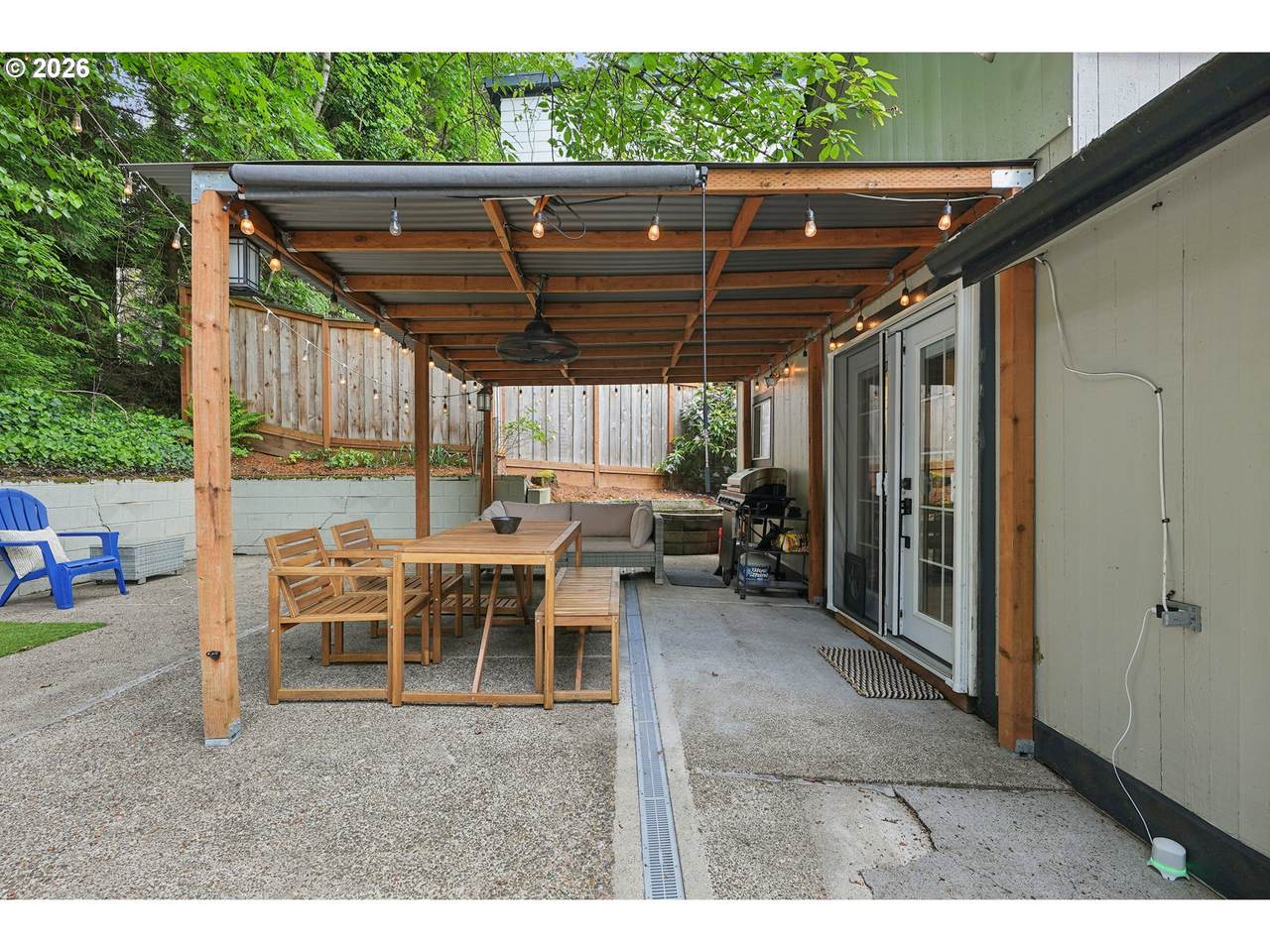 https://bt-photos.global.ssl.fastly.net/portland/1280_boomver_1_220890070-2.jpg