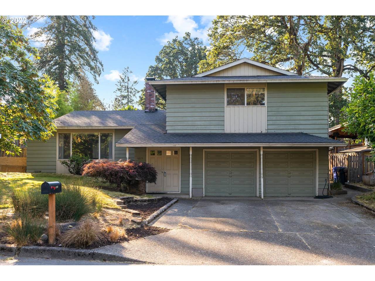 6615 Churchill Dr - Photo 1