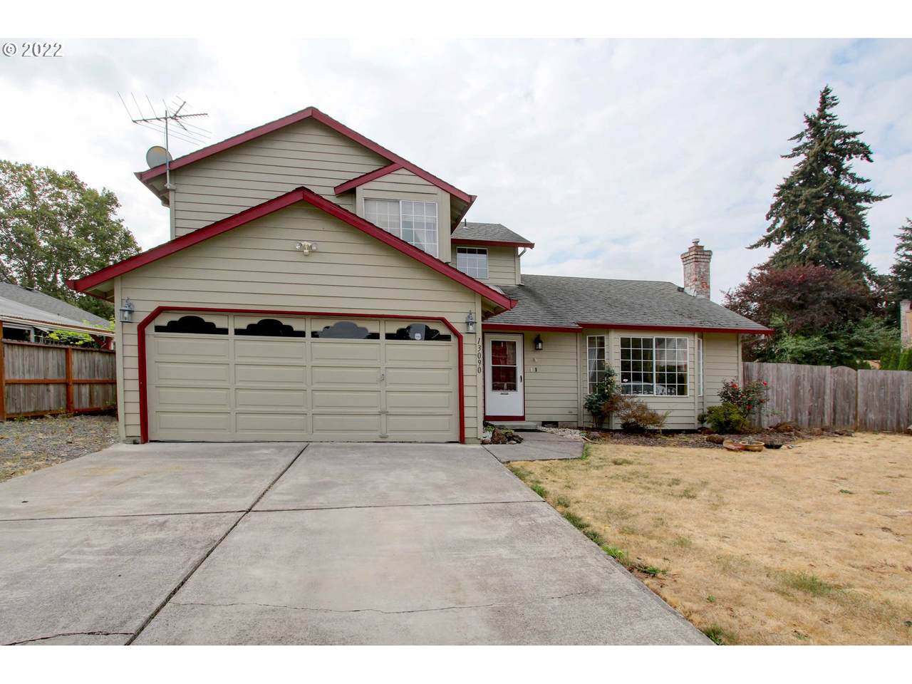 13090 Glenwood St - Photo 1