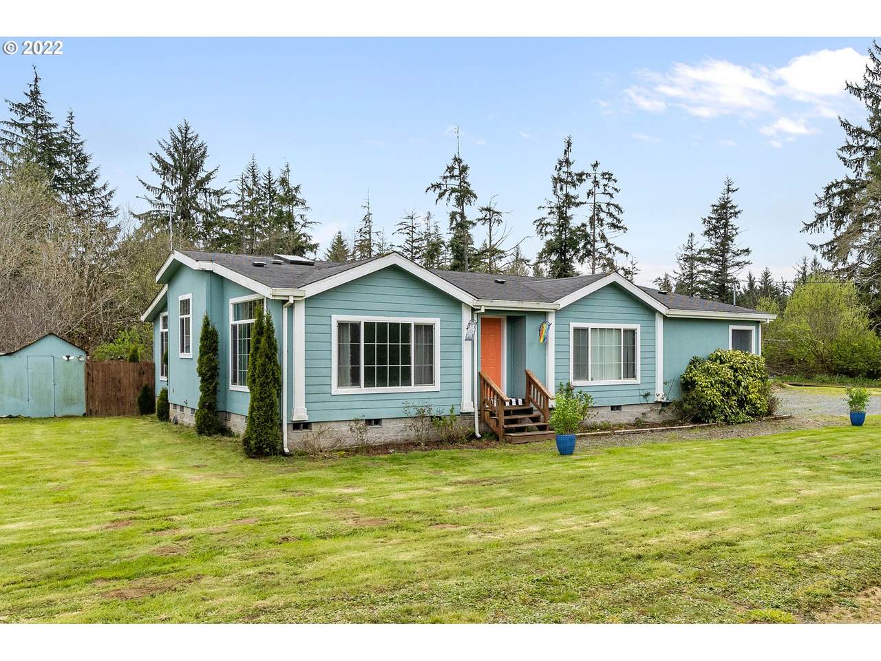 17455 Sandlake Rd - Photo 1