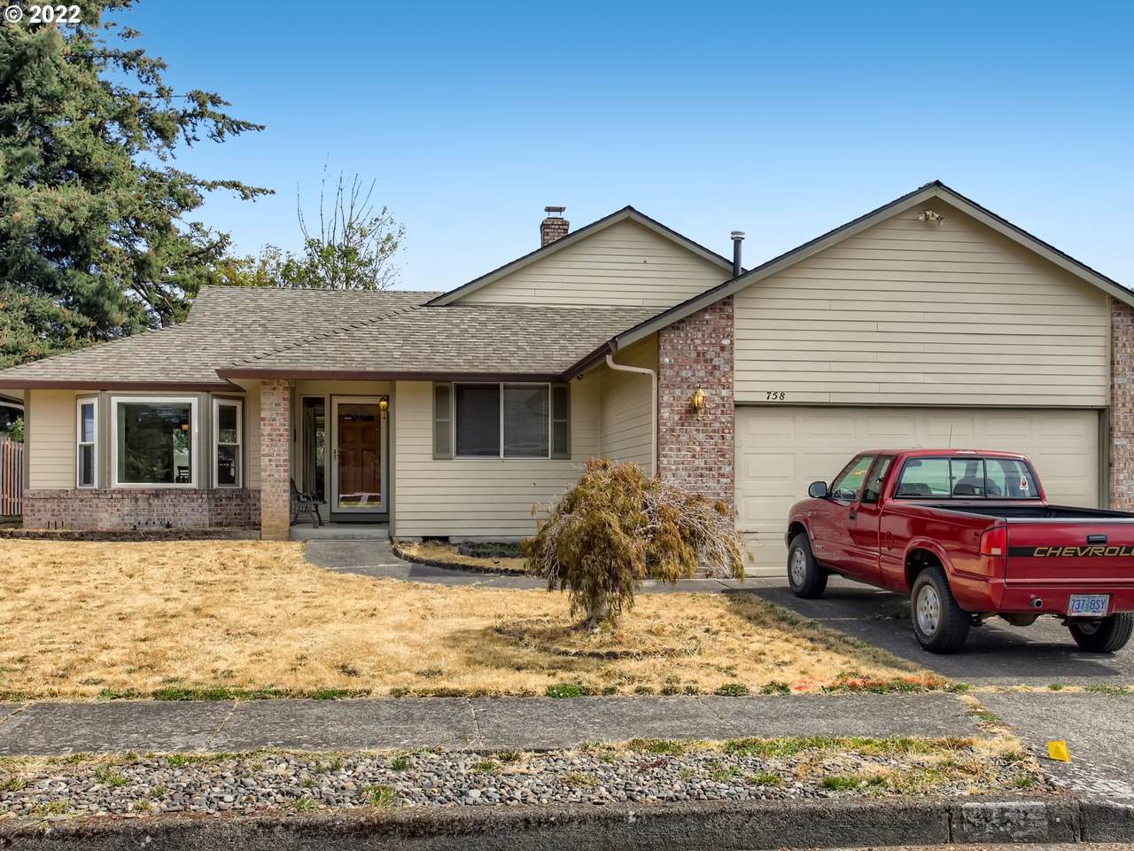 758 Hartley Ave - Photo 1