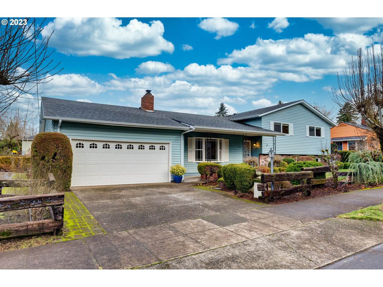 4707 Franklin St - Photo 1