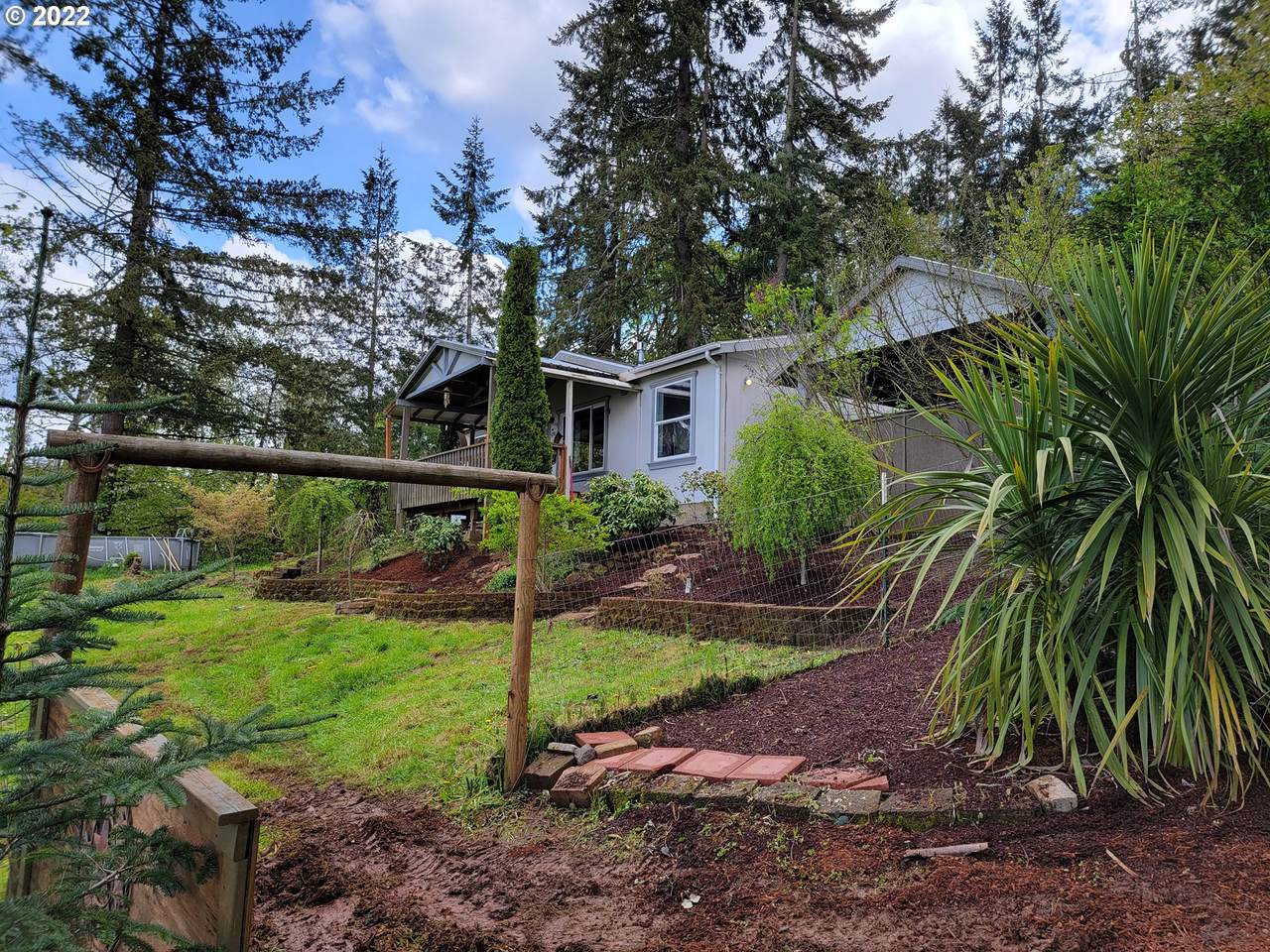690 Crooked Finger Rd - Photo 1