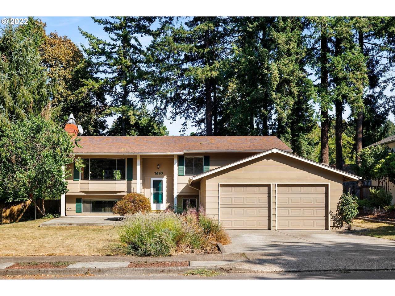 7690 140TH Ave - Photo 1