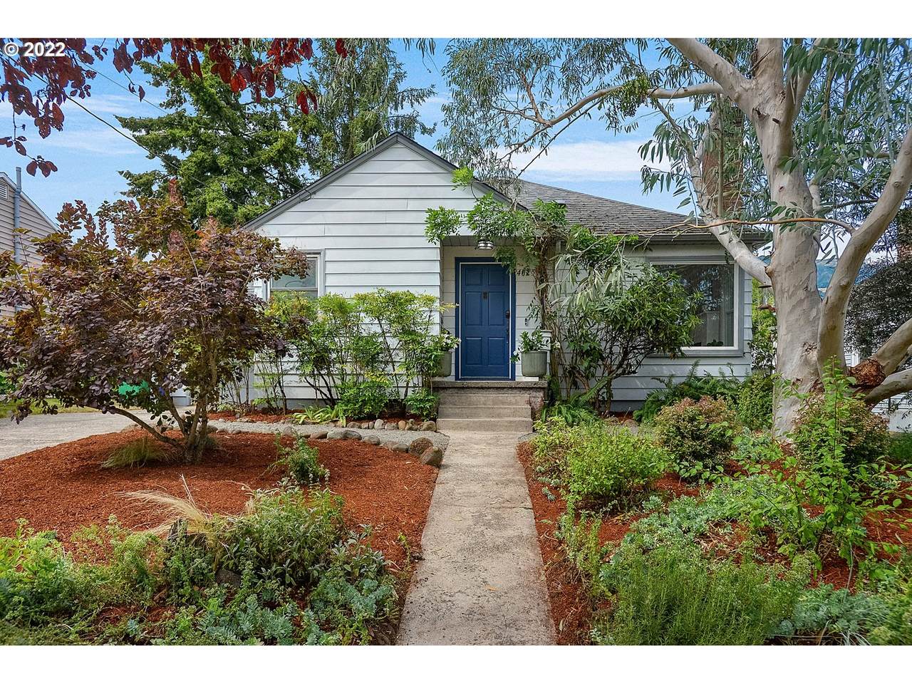 4025 69TH Ave - Photo 1