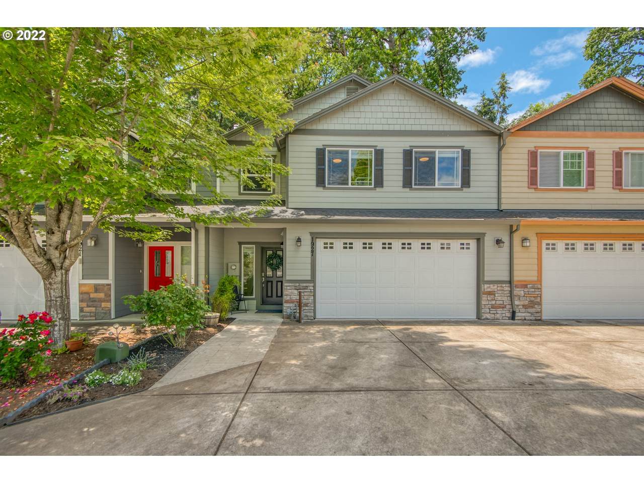 1927 54TH Way - Photo 1