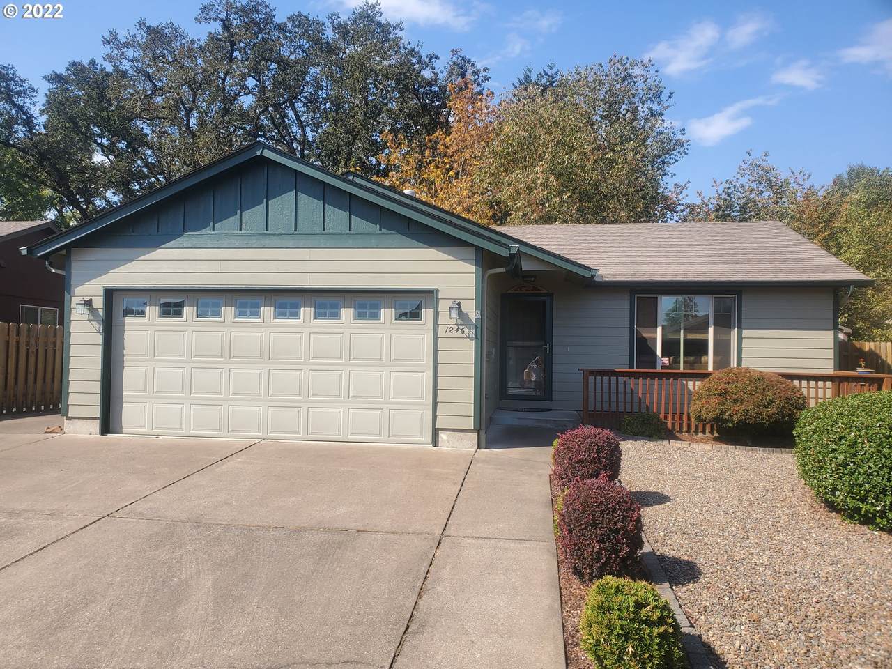 1246 40TH Ave - Photo 1