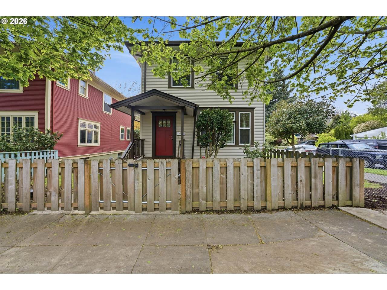 805 30TH Ave - Photo 1