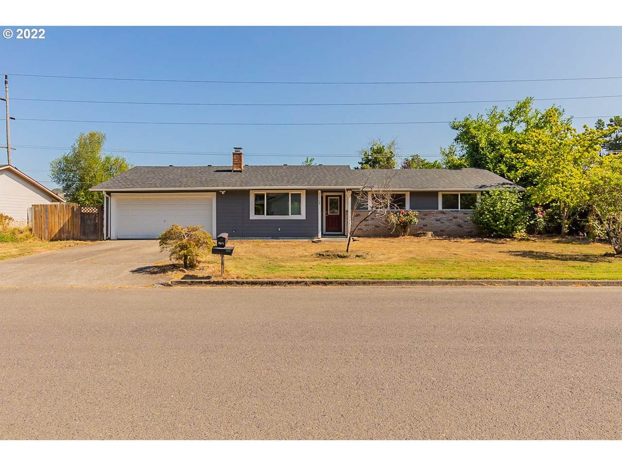 17708 Paradise Dr - Photo 1