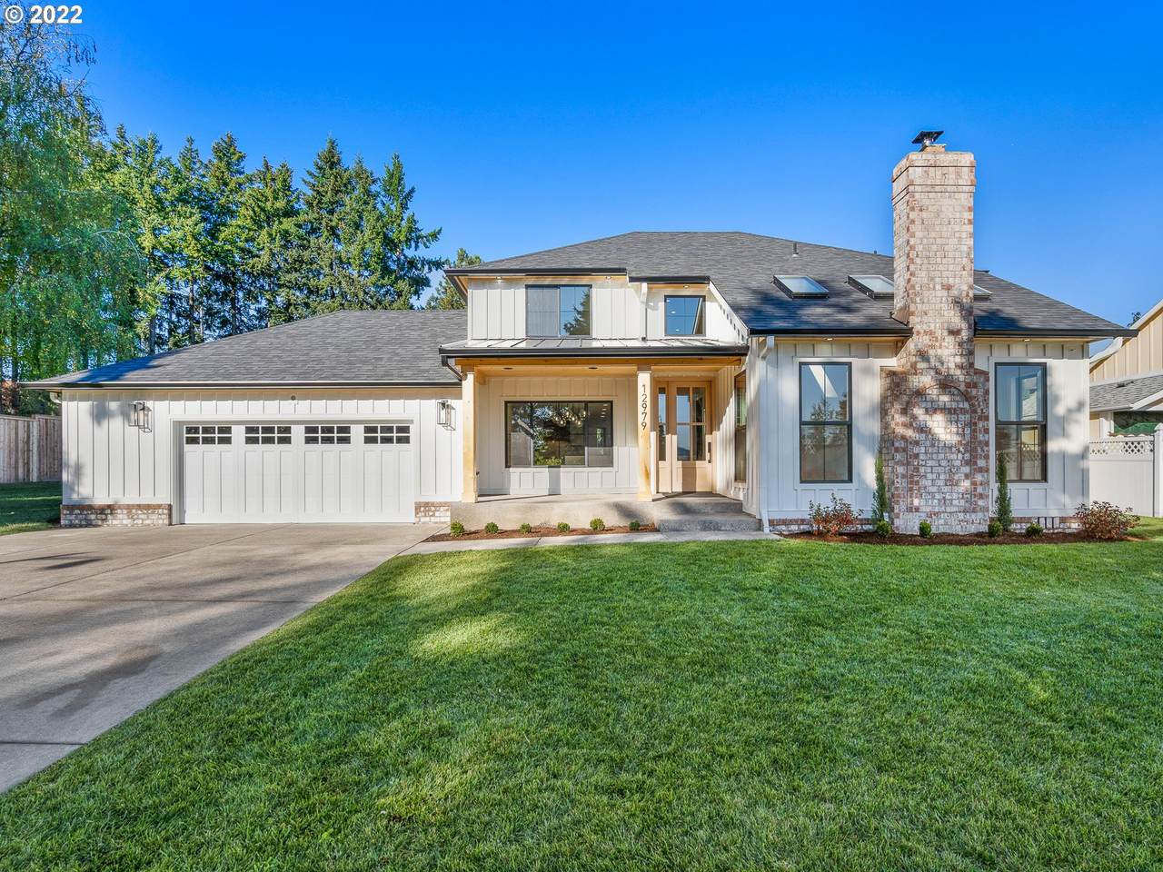 12979 Almond Ct - Photo 1