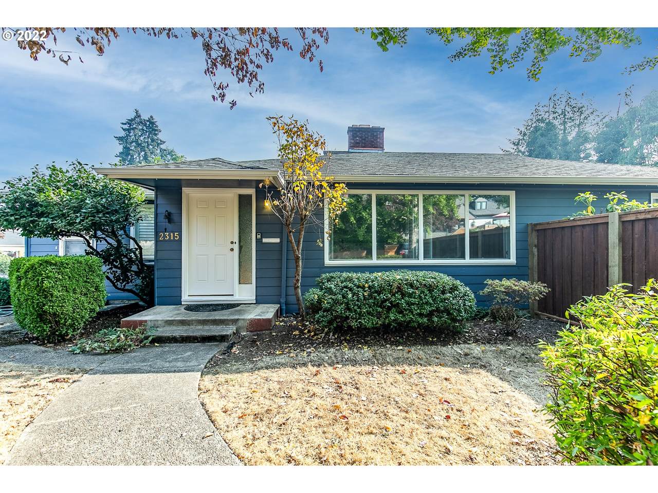 2315 Charnelton St - Photo 1