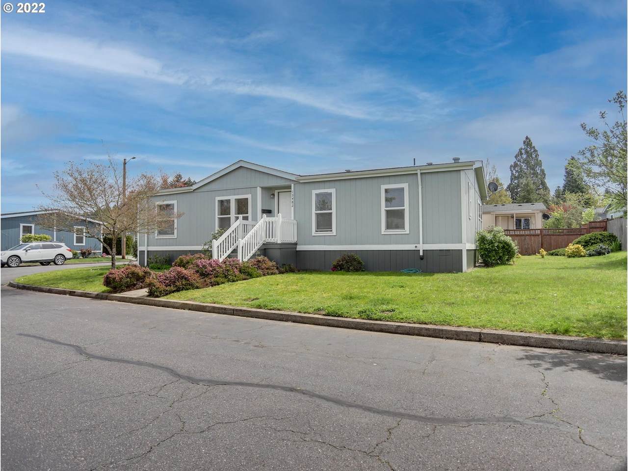 13482 Pardee Dr - Photo 1