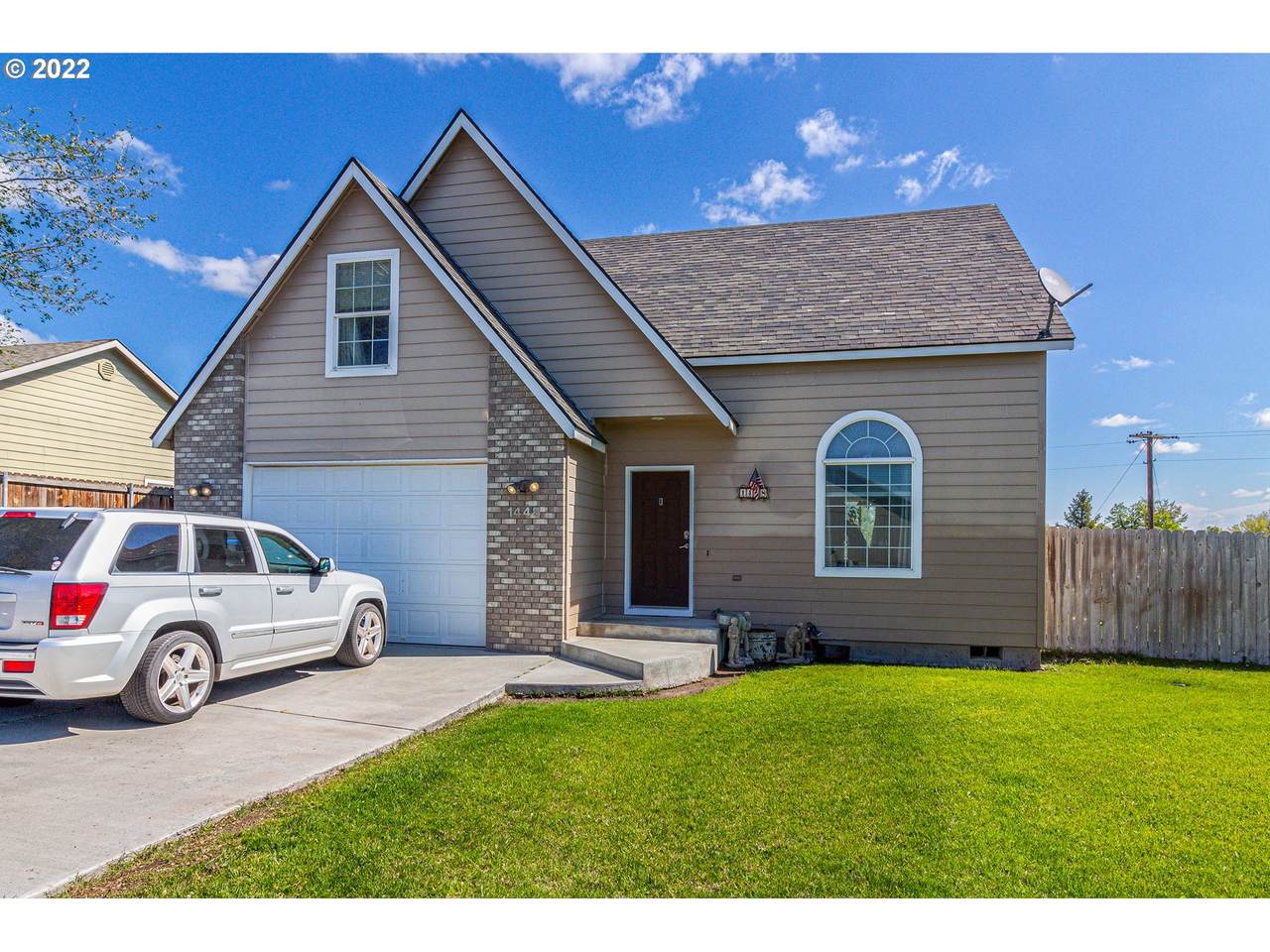 1448 River Hill Dr - Photo 1