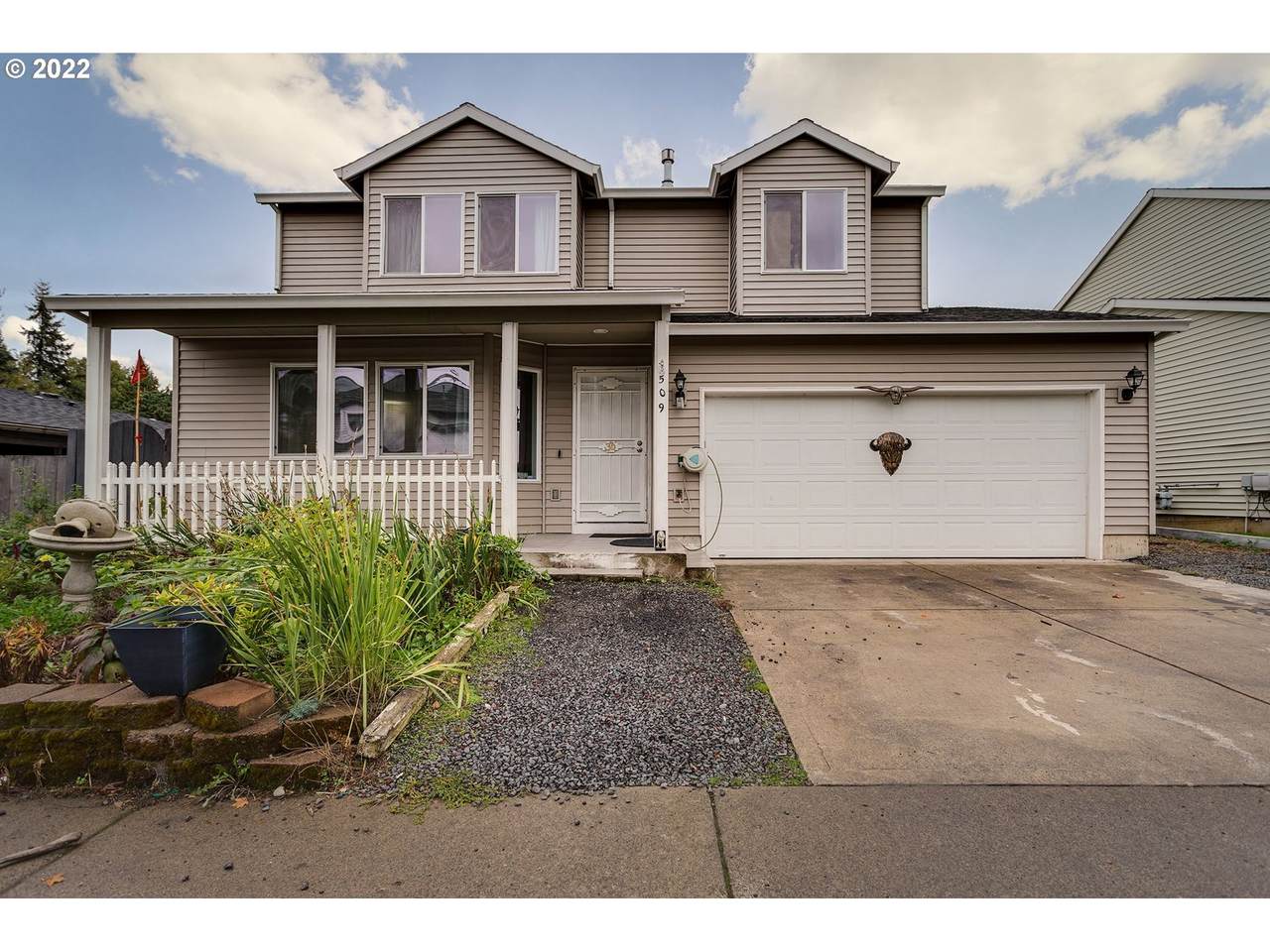509 Mariners Loop - Photo 1