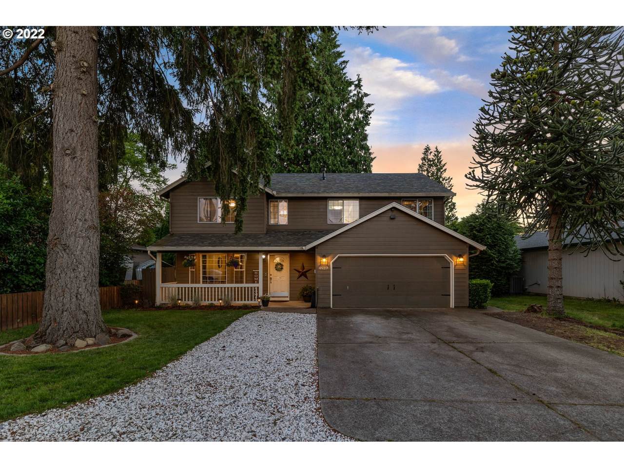 4922 22ND Ave - Photo 1