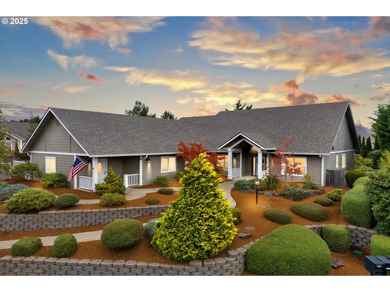 2332 Rosemary Ct - Photo 1