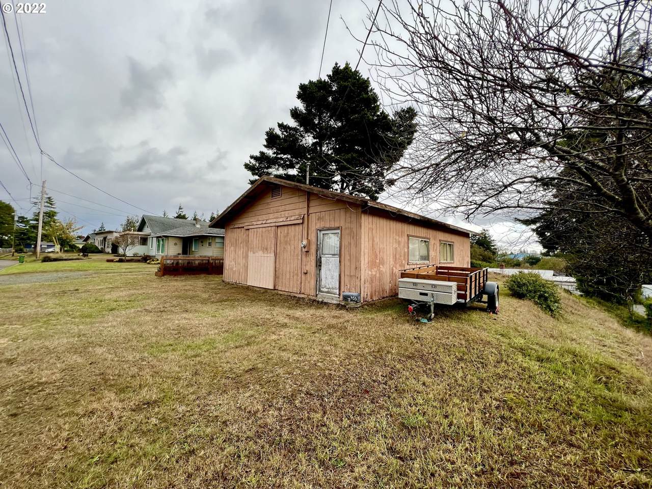455 Dunn St - Photo 1
