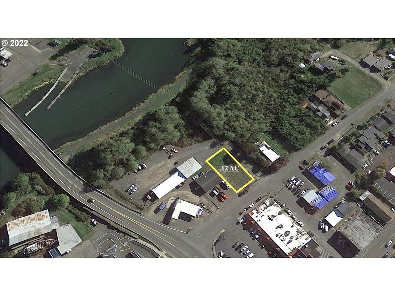 86 Anchor Ave - Photo 1