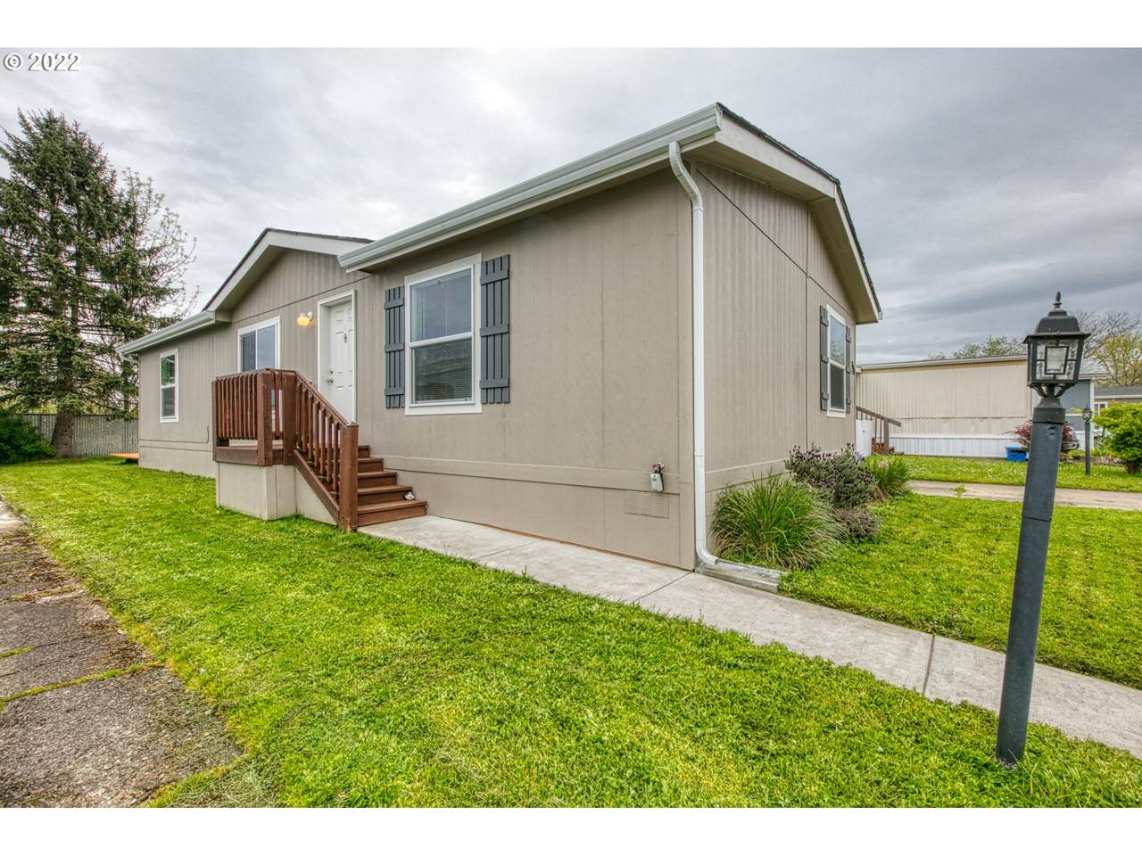 1415 Bertelsen Rd - Photo 1