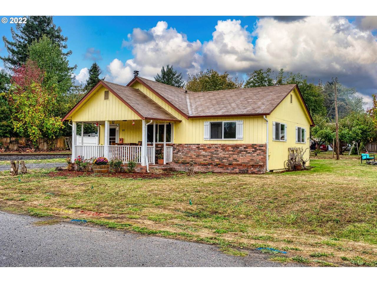 111 Market St - Photo 1
