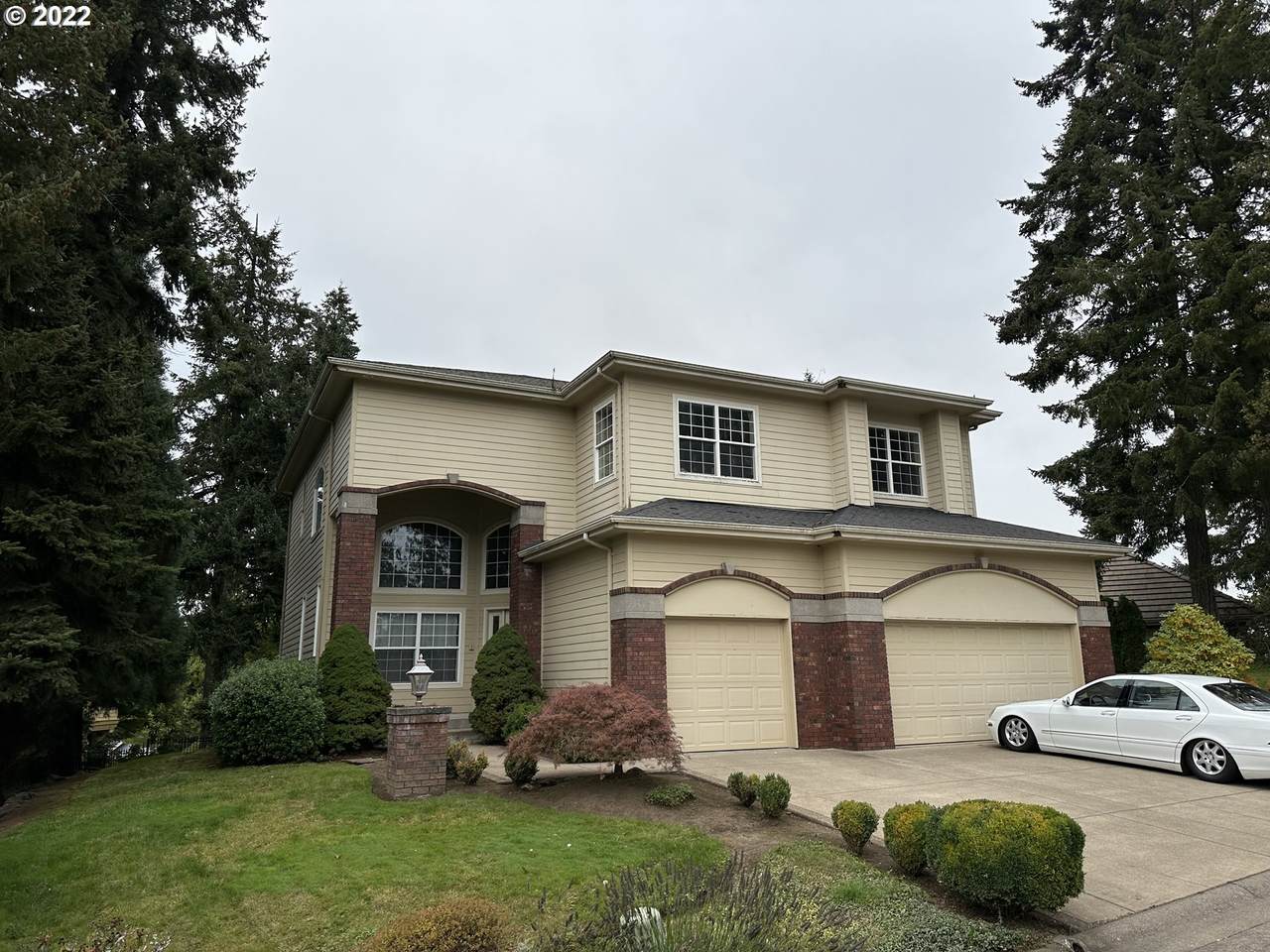 2137 Kimberly Cir - Photo 1