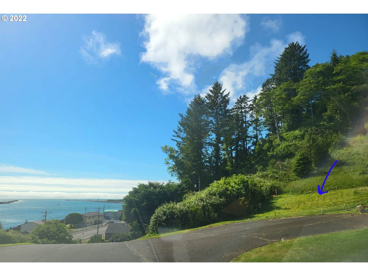 Harborview Dr - Photo 1