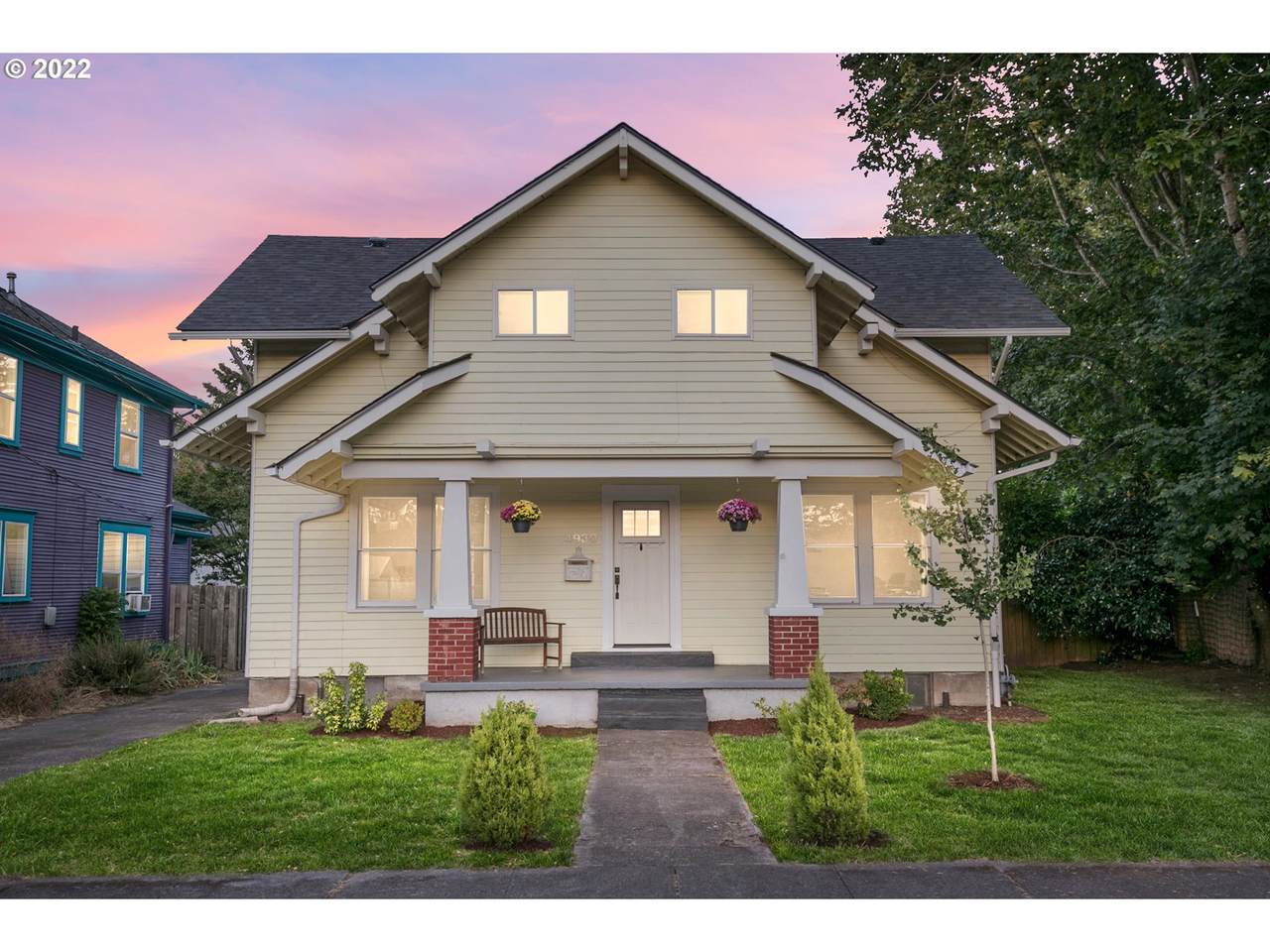4930 71ST Ave - Photo 1