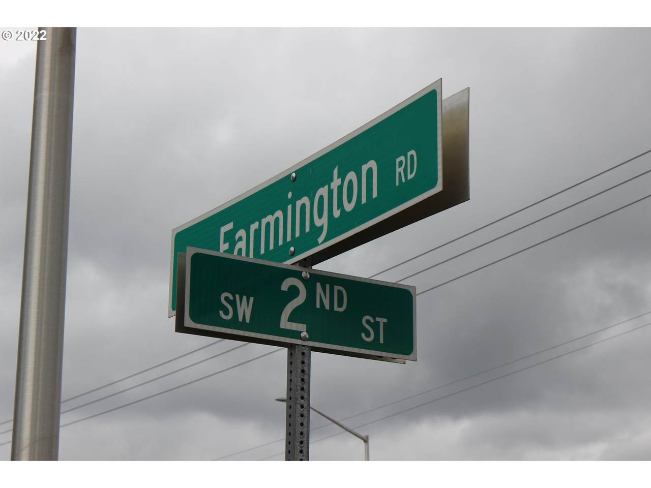 13470 Farmington Rd - Photo 1