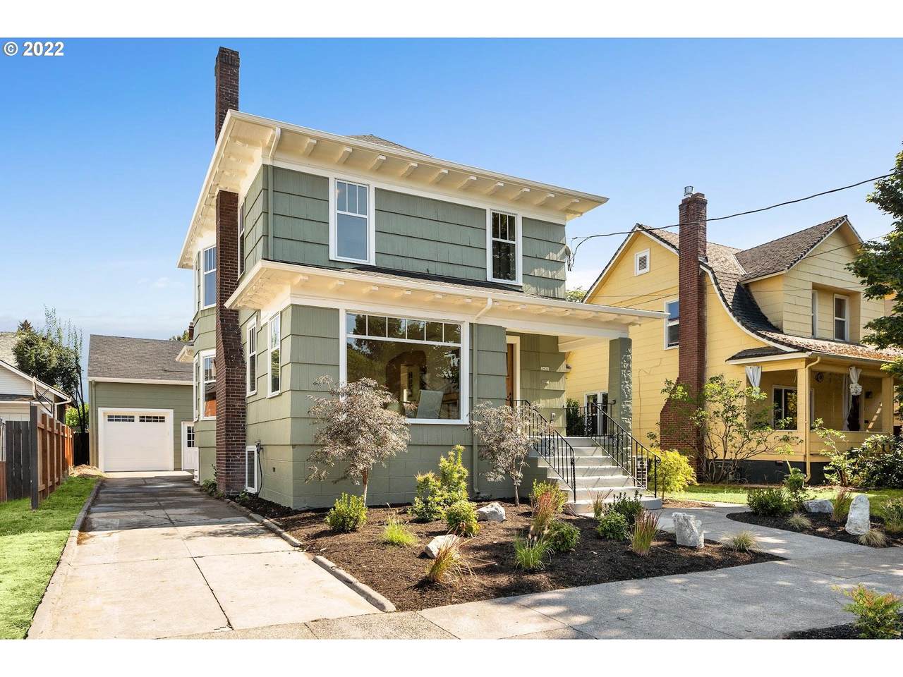2606 16TH Ave - Photo 1