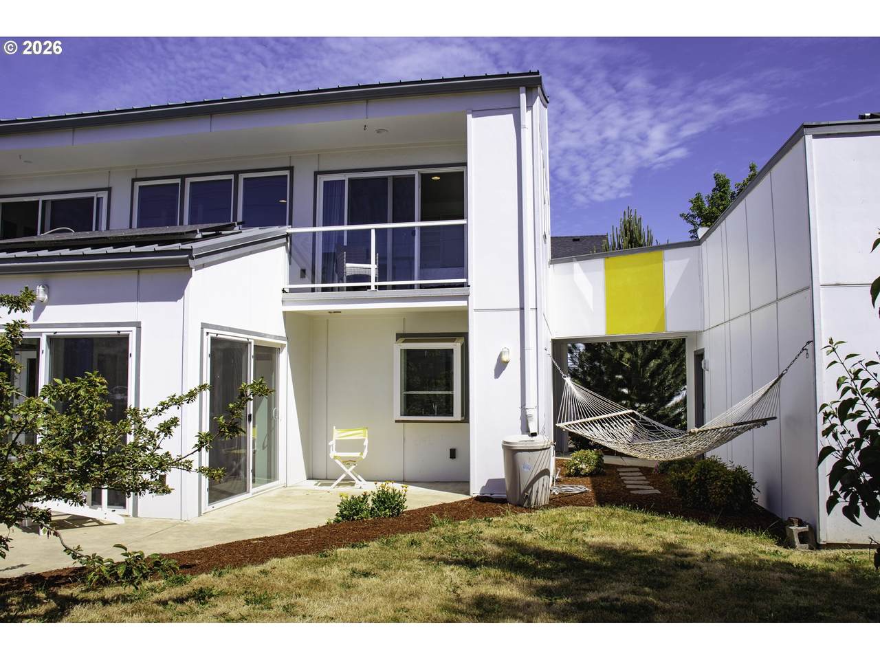 https://bt-photos.global.ssl.fastly.net/portland/1280_boomver_1_223819154-2.jpg